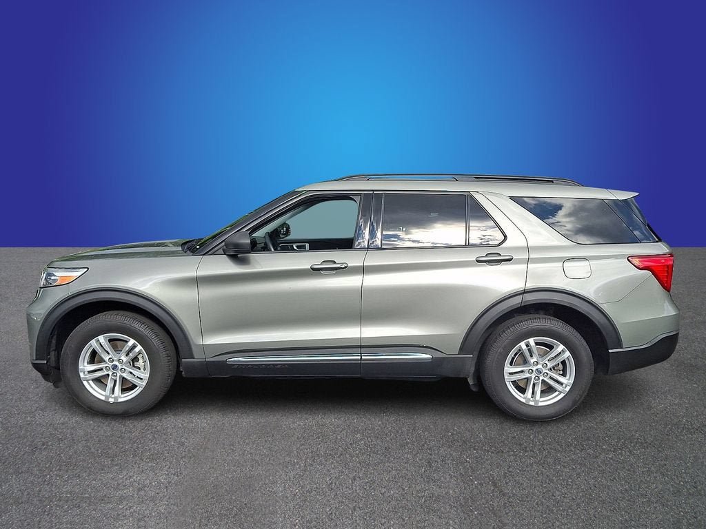 Used 2020 Ford Explorer XLT AWD/4WD image 7