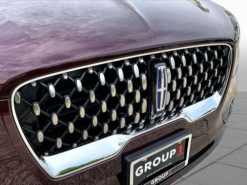 Used 2022 Lincoln Aviator Grand Touring w/ Equipment Group 301A AWD/4WD image 32