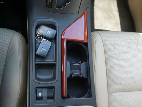 Used 2010 Lexus RX 350 2WD image 40