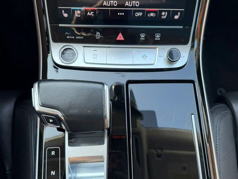 Used 2022 Audi A8 L 3.0T AWD/4WD image 25