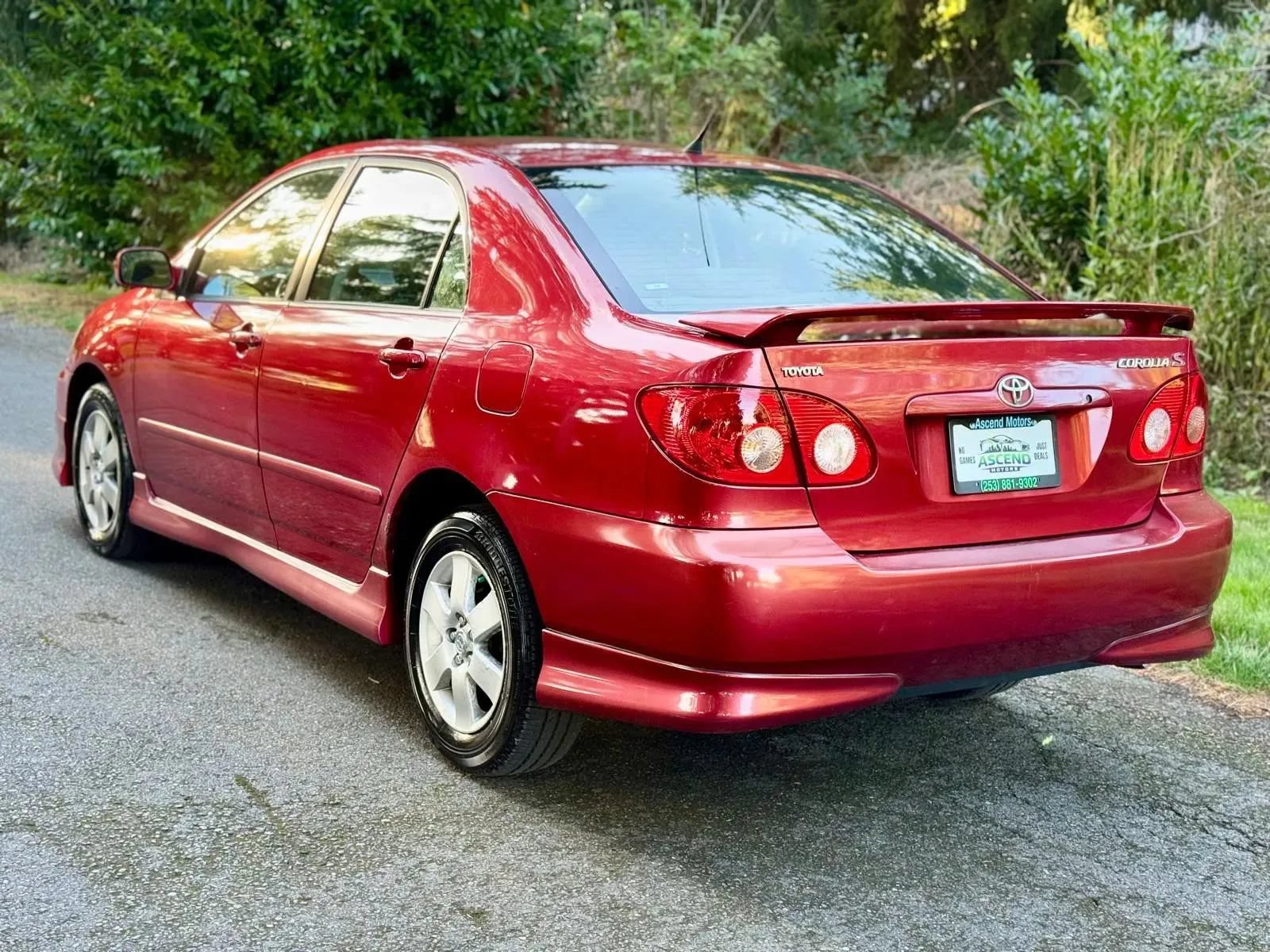 Used 2007 Toyota Corolla S FWD image 3