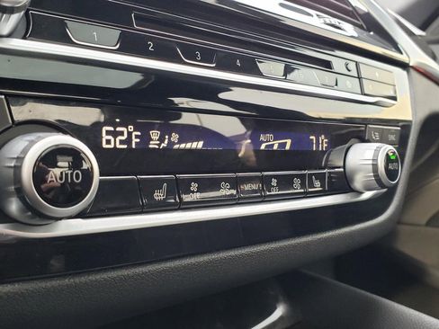 Used 2019 BMW 540i xDrive w/ Convenience Package image 21