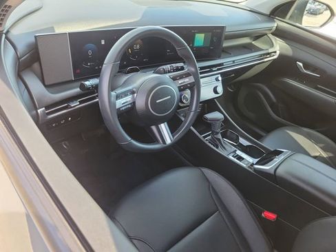 Certified 2025 Hyundai Tucson SEL image 6