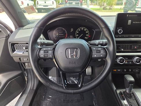 Used 2025 Honda Civic Sport image 25