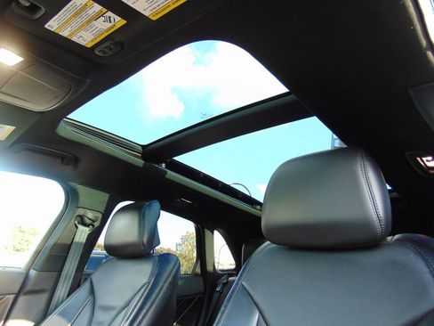 Used 2017 Lincoln MKC Reserve w/ Lincoln MKC Climate Package image 15