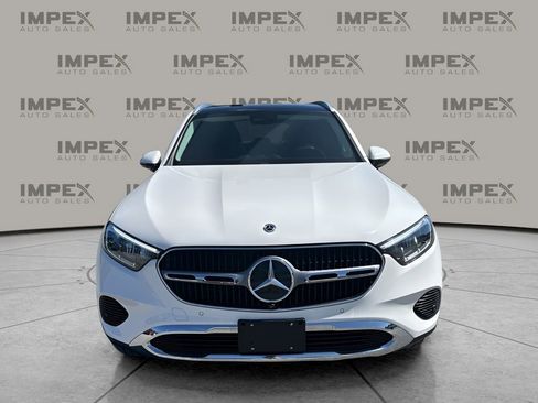 Used 2023 Mercedes-Benz GLC 300 4MATIC image 8