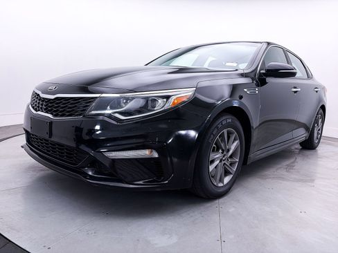 Used 2020 Kia Optima LX image 7