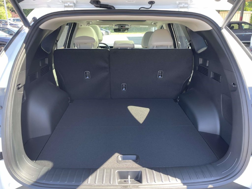 New 2026 Hyundai Tucson Limited AWD/4WD image 9