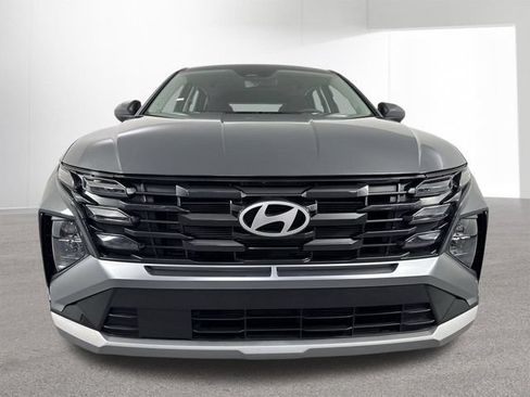 Used 2025 Hyundai Tucson SE AWD/4WD image 25