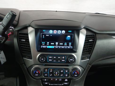 Used 2019 Chevrolet Tahoe LS AWD/4WD image 21