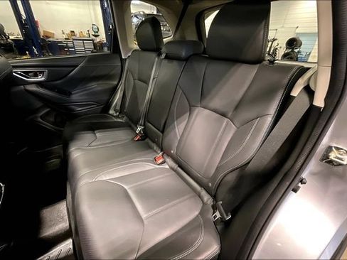 Used 2019 Subaru Forester Limited AWD/4WD image 26