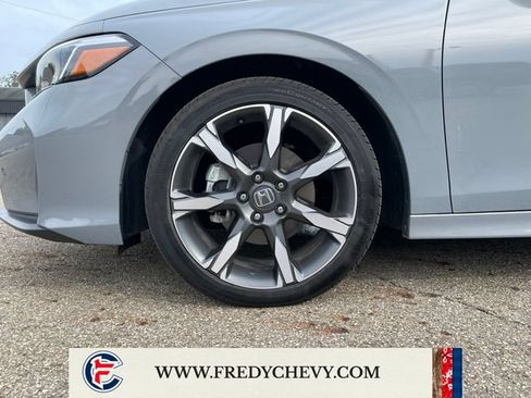 Used 2025 Honda Civic Sport image 27