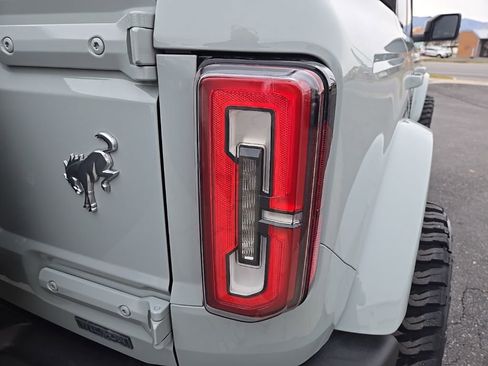 Used 2021 Ford Bronco Outer Banks image 34