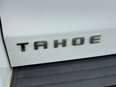 Used 2019 Chevrolet Tahoe LS w/ All-Season Package RWD image 11