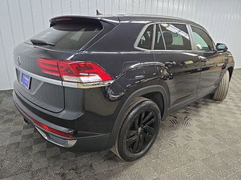 Used 2023 Volkswagen Atlas Cross Sport SE w/ Black Wheel Package FWD image 10