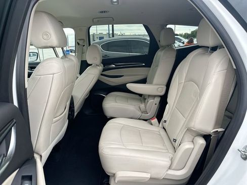 Used 2024 Buick Enclave Essence w/ Technology Package FWD image 31