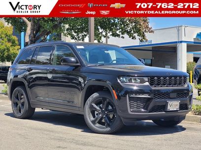 New 2026 Jeep Grand Cherokee Limited w/ Limited Altitude Package