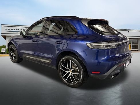 Used 2024 Porsche Macan Turbo AWD/4WD image 3