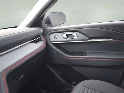 New 2026 Ford Explorer ST-Line w/ ST-Line Street Pack image 14