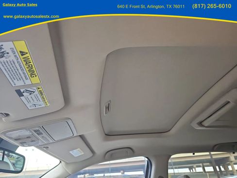 Used 2016 Honda Pilot Touring image 8