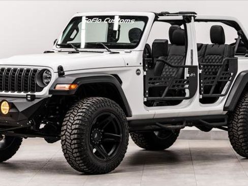 Used 2026 Jeep Wrangler Unlimited Sport AWD/4WD image 1