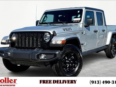 Used 2022 Jeep Gladiator Sport image 1