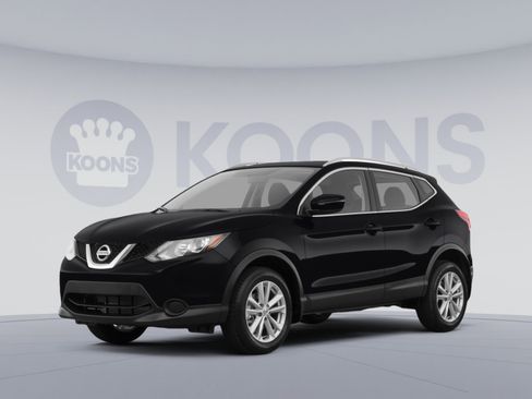 Used 2018 Nissan Rogue SV w/ Premium Package image 1
