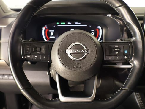 Used 2023 Nissan Pathfinder Platinum w/ Cargo Package FWD image 3