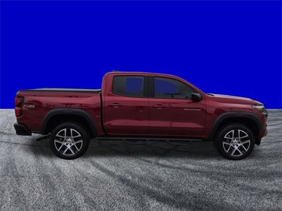 Used 2023 Chevrolet Colorado Z71 w/ Z71 Convenience Package 2