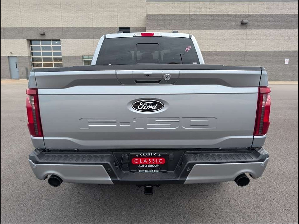 New 2026 Ford F150 XLT w/ Equipment Group 302A MID AWD/4WD image 4