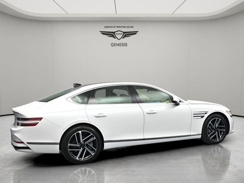 New 2026 Genesis G80 2.5T Advanced image 4