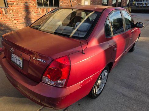 Used 2005 Hyundai Elantra GLS image 6