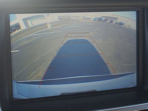 Used 2019 Chevrolet Suburban Premier image 8