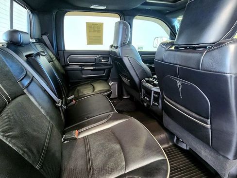 Used 2020 RAM 2500 Limited AWD/4WD image 44