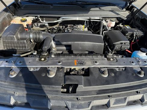 Used 2022 Chevrolet Colorado W/T w/ Custom Special Edition image 20