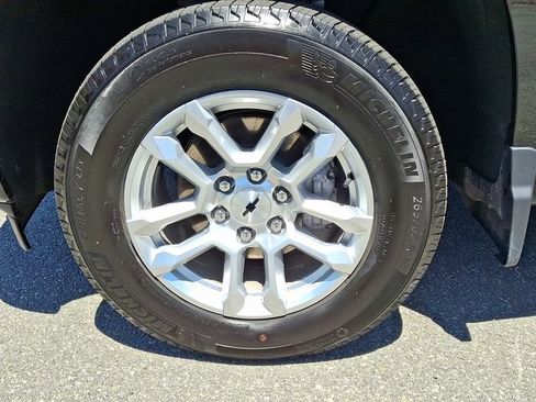 Used 2026 Chevrolet Silverado 1500 RST AWD/4WD image 8