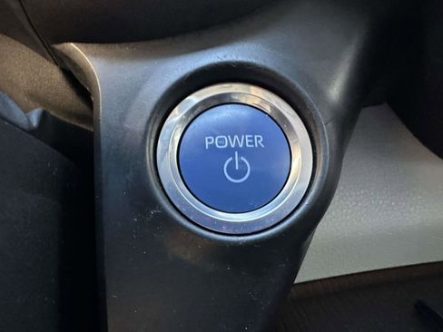 Certified 2023 Toyota Sienna LE image 29