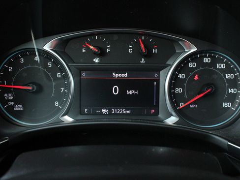 Used 2024 Chevrolet Equinox RS FWD image 36