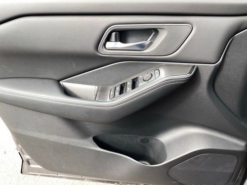 New 2026 Nissan Rogue SV image 13