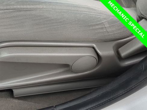 Used 2011 Nissan Sentra 2.0 S image 24