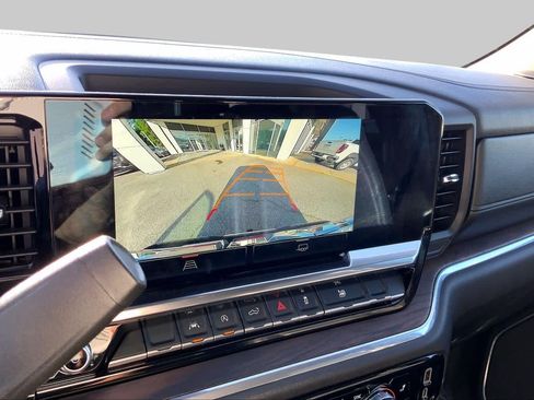 Used 2025 GMC Sierra 1500 SLT RWD image 28