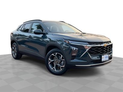 New 2026 Chevrolet Trax LT w/ Sunroof Package