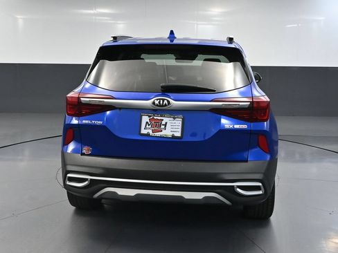 Used 2021 Kia Seltos SX w/ SX Sunroof Package AWD/4WD image 7
