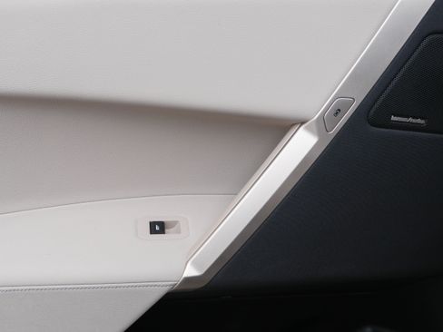 Certified 2024 BMW iX xDrive50 w/ Premium Package image 30