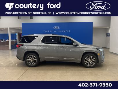 Used 2023 Chevrolet Traverse High Country