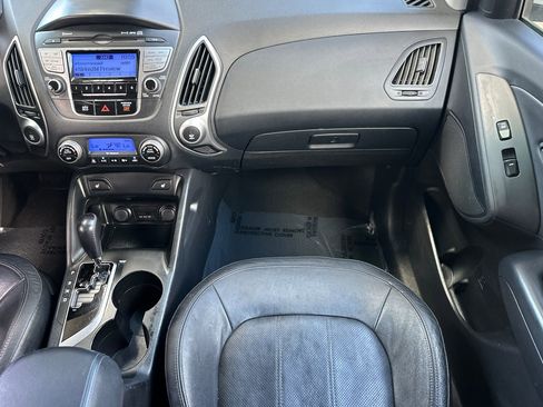 Used 2012 Hyundai Tucson Limited FWD image 27