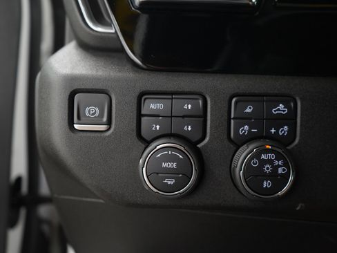 Used 2024 Chevrolet Silverado 1500 RST w/ True North Edition Plus AWD/4WD image 27