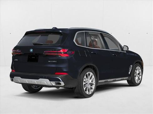 Used 2026 BMW X5 xDrive50e w/ M Sport Package AWD/4WD image 2