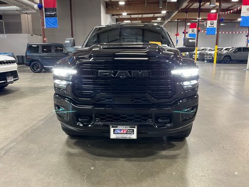 Certified 2025 RAM 2500 Laramie w/ Night Edition AWD/4WD image 8