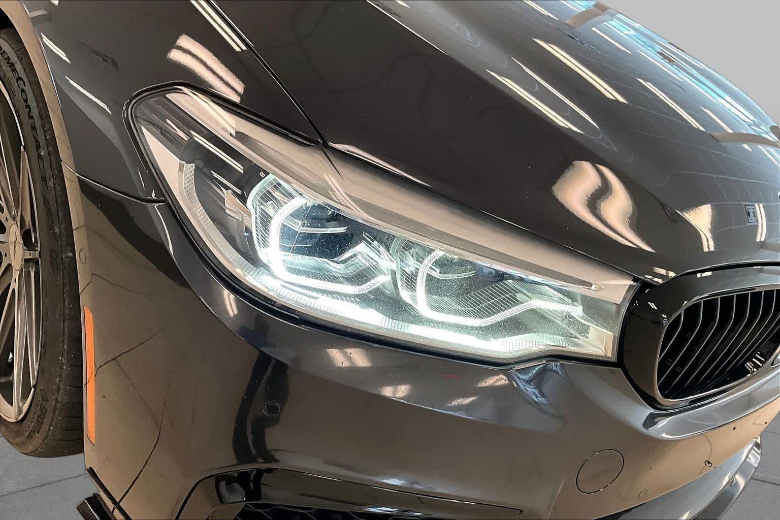 Used 2019 BMW M550i xDrive AWD/4WD image 26